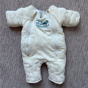 Baby Merlin’s Magic Sleepsuit Sz Small 3-6months Cream